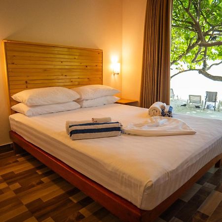 Paguro Seaview Hotel Bodufolhudhoo Kültér fotó